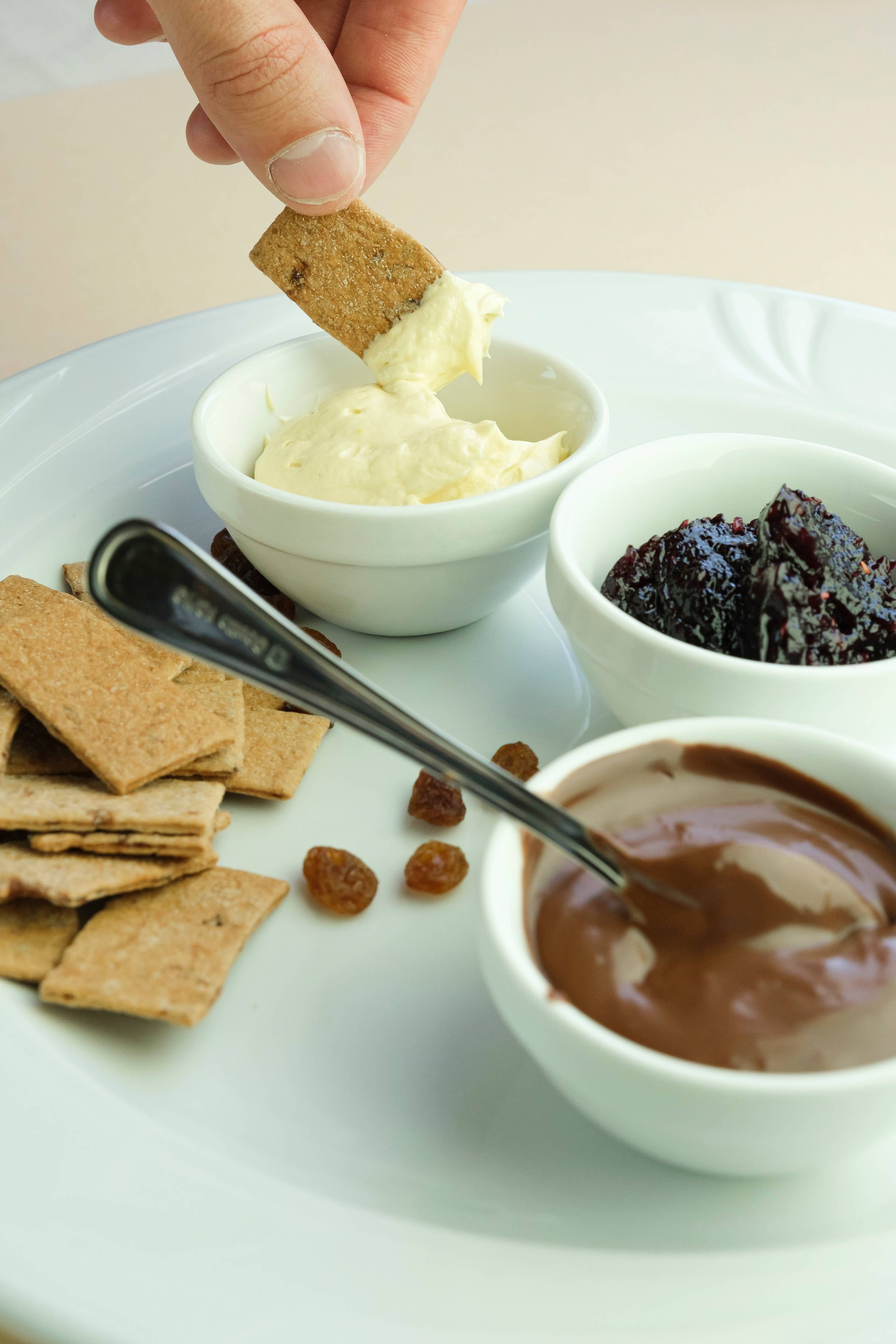 Biscotti dolci all'uvetta vegani e biologici: 180g